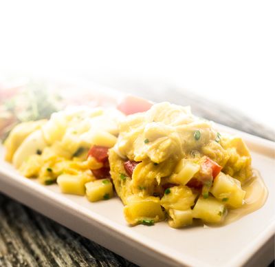 Ricetta della mozzarella Emmental mozzarella strapazzata con pomodorini e prezzemolo da GOLDSTEIG in un piatto