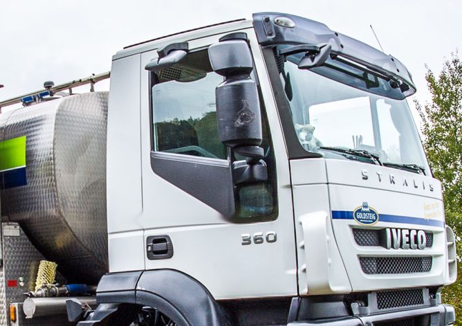 Carrello per la raccolta del latte di GOLDSTEIG 